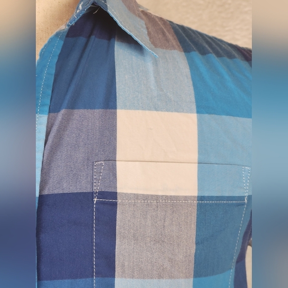 Urban Pipeline MaxFlex Blue Plaid Button-Down Shirt Men’s XL Short Sleeve - Picture 2 of 7